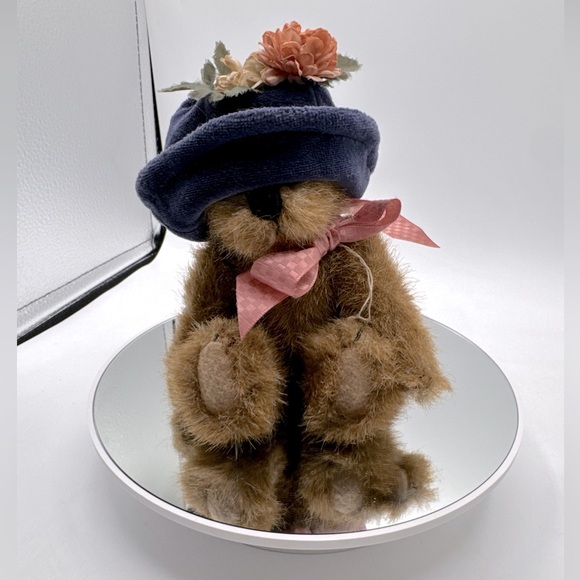 Boyds Plush #919801 Carly Bearsworth Archive Collection Teddy Bear Doll Blue Hat - Picture 3 of 7